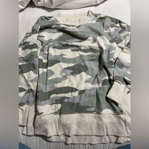 Camo aerie sweatshirt